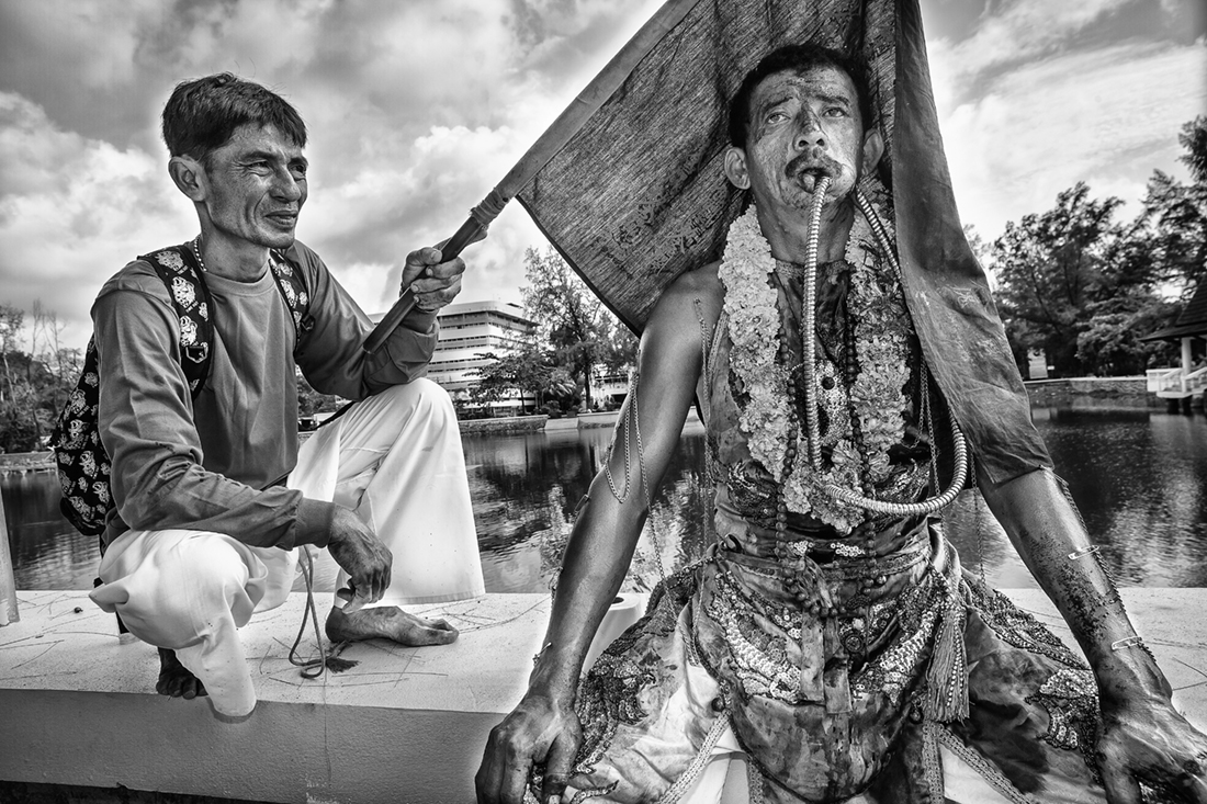 INTO THE TRANCE STATE