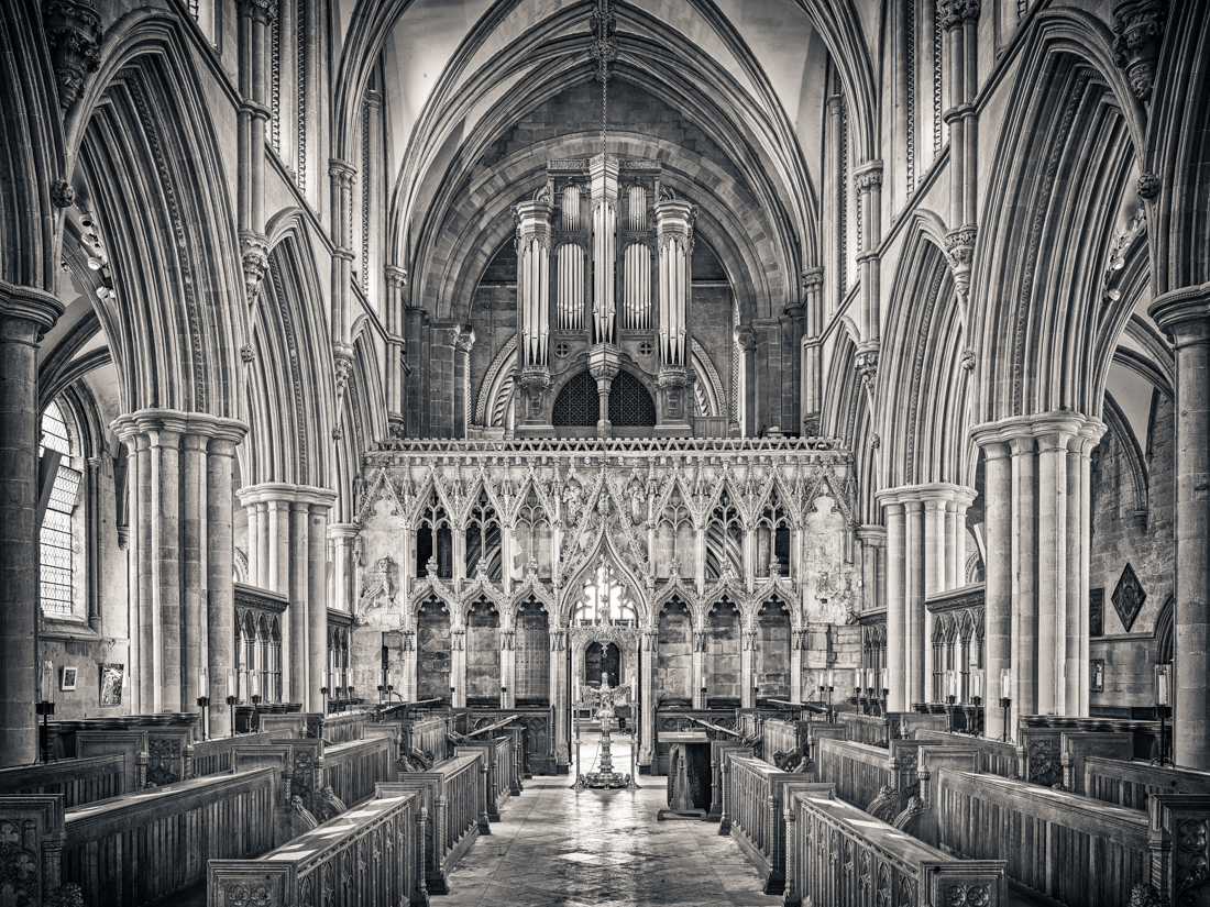 English Medieval Cathedrals