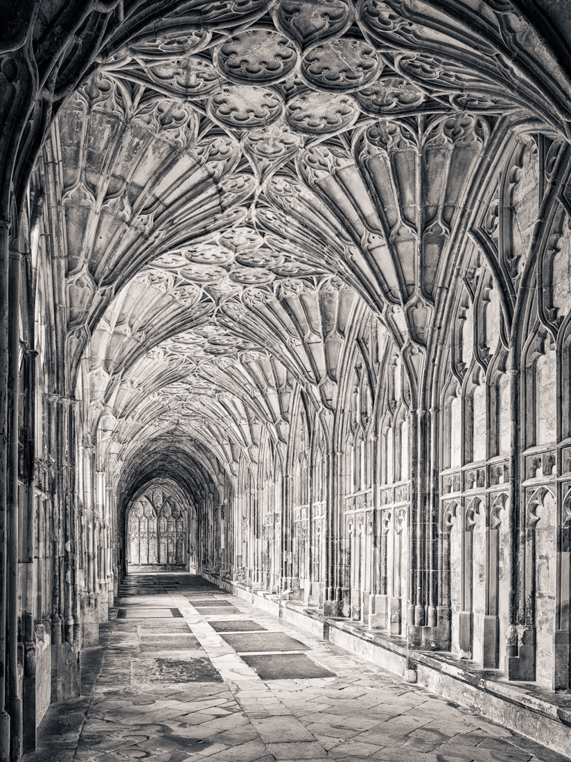 English Medieval Cathedrals