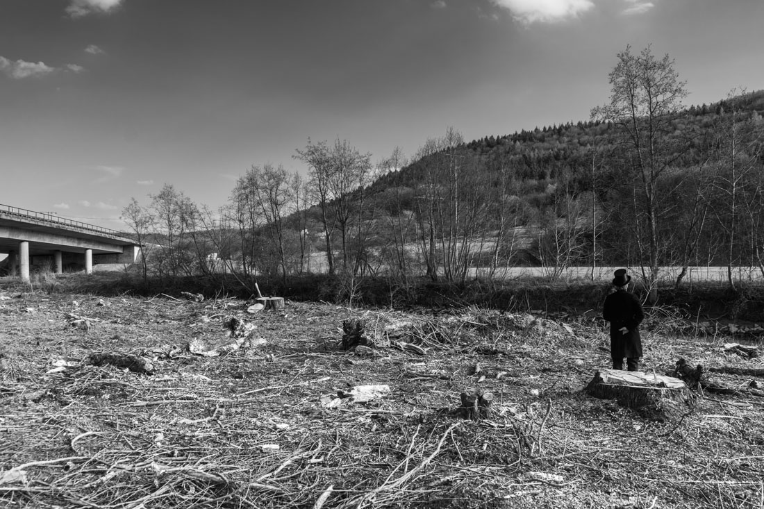 Ich Kann Oft Stundenlang Am Strome Stehen MonoVisions Photography Awards - International Black and White Photo