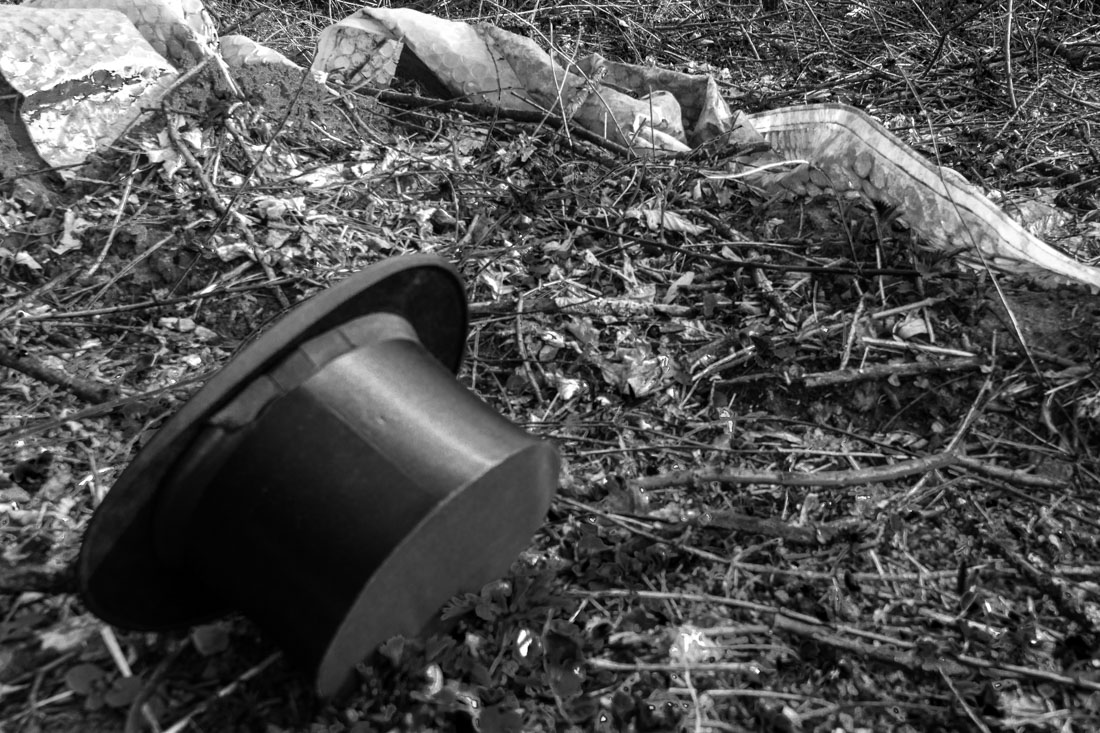 Ich Kann Oft Stundenlang Am Strome Stehen MonoVisions Photography Awards - International Black and White Photo