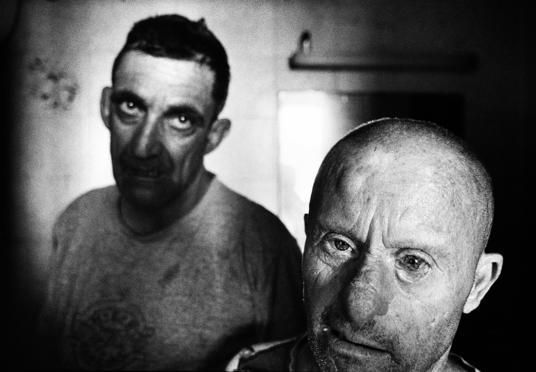 I’VE GOT NO ONE TO HOLD ME