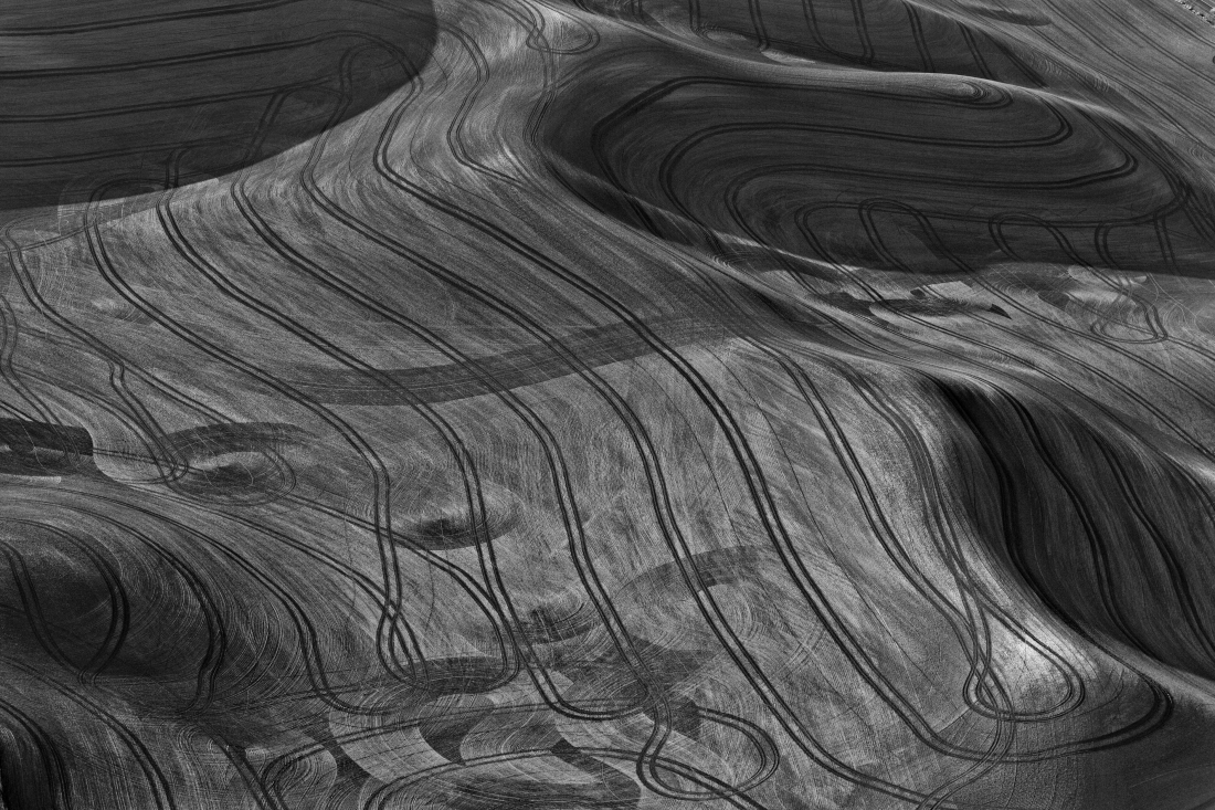 The Dream of the Earth : The Farmer's Geoglyphs