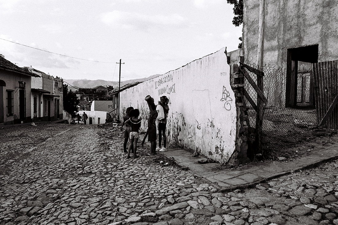 MonoVisions Photography Awards International Black And White Photo   1557417188qqbjp2019 Cuba Dialects 9 Copy 