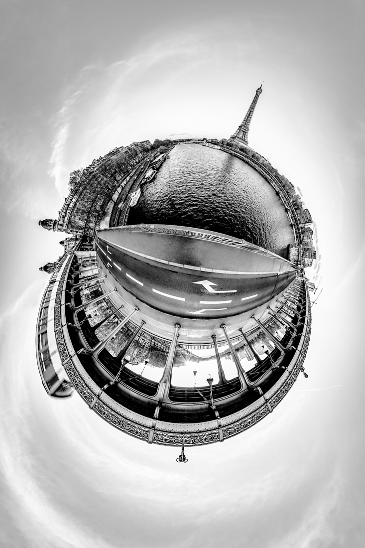 Tiny Planet-sur-Seine