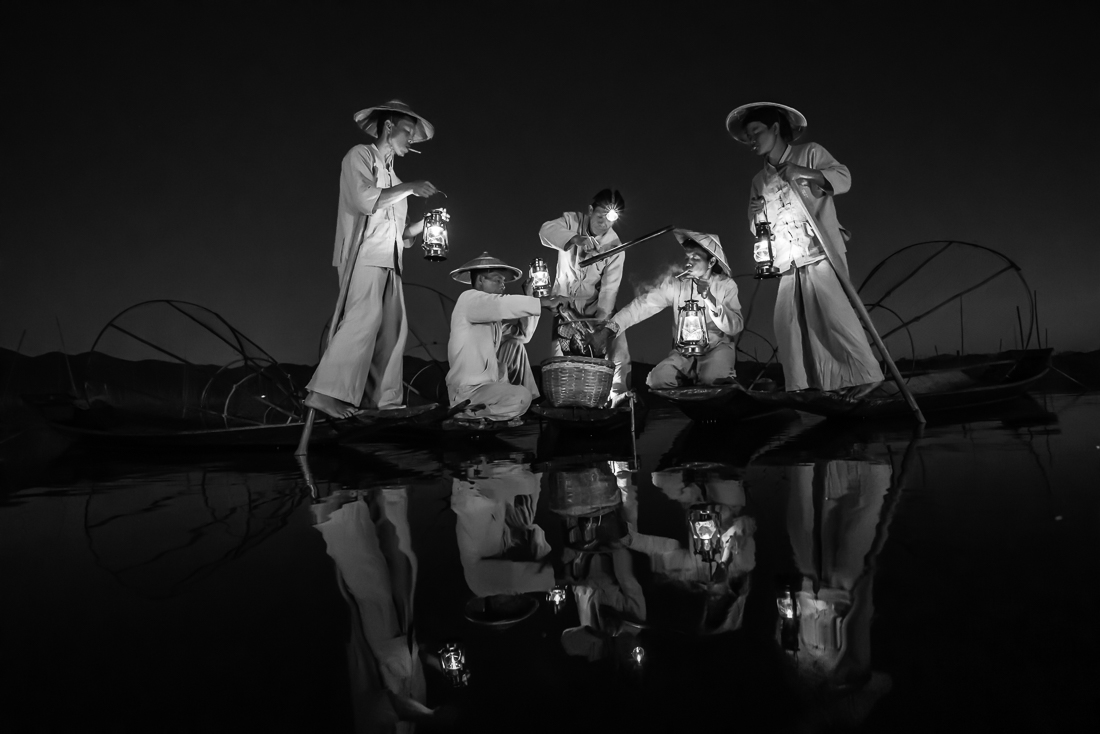 Leg-Rowing Fishermen