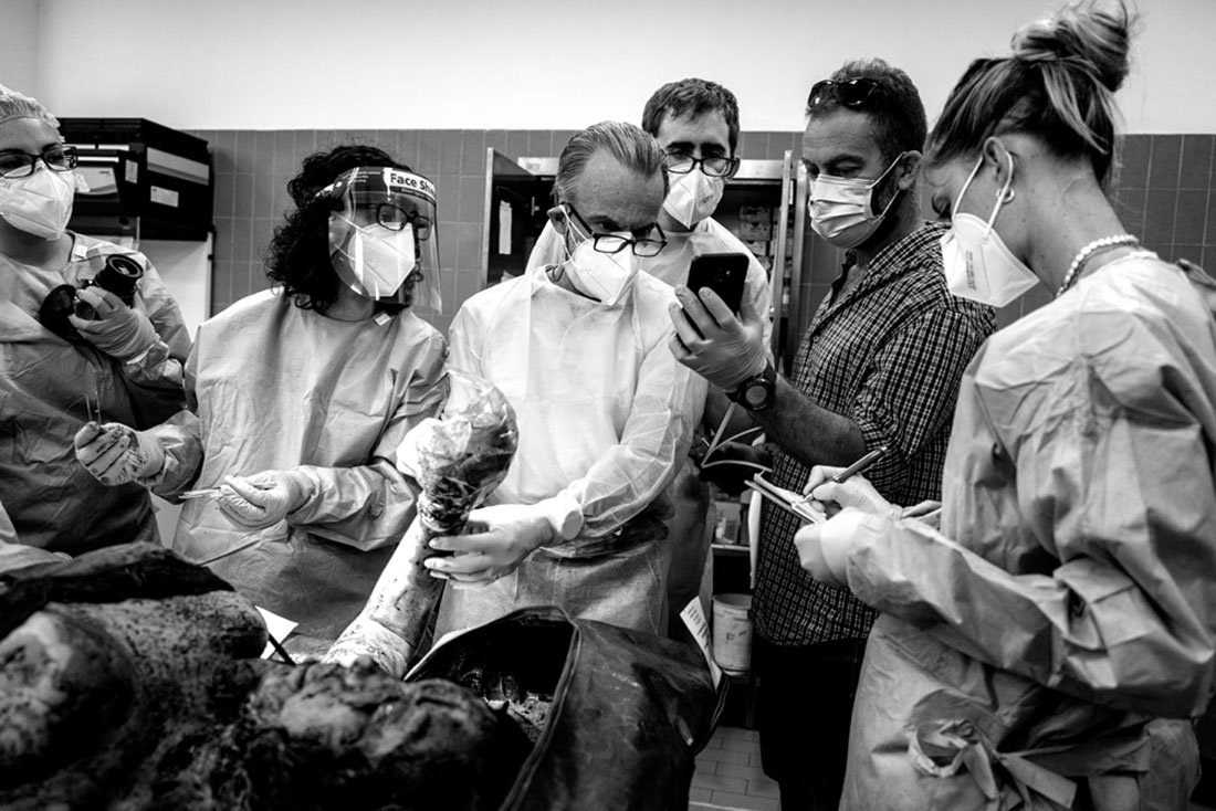 Lgbt Crime: We always see the sunset twice