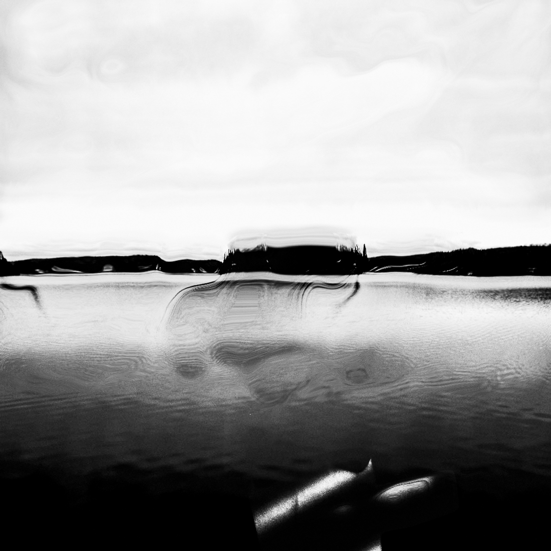 NOIRCEUR ( between-two-frames extracts serie)