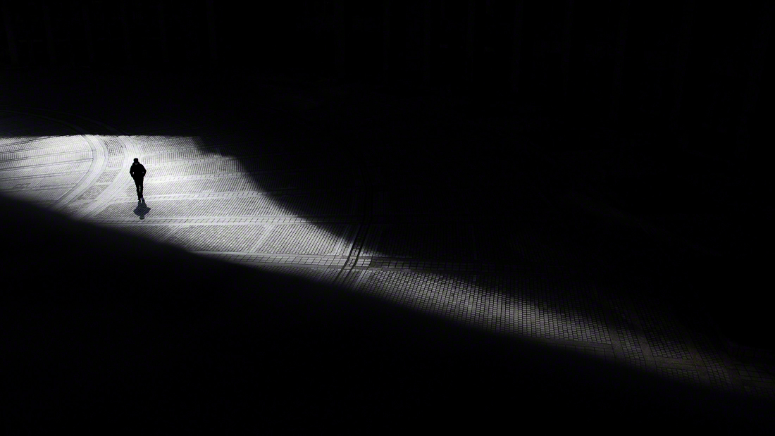 Impressive light and shadow