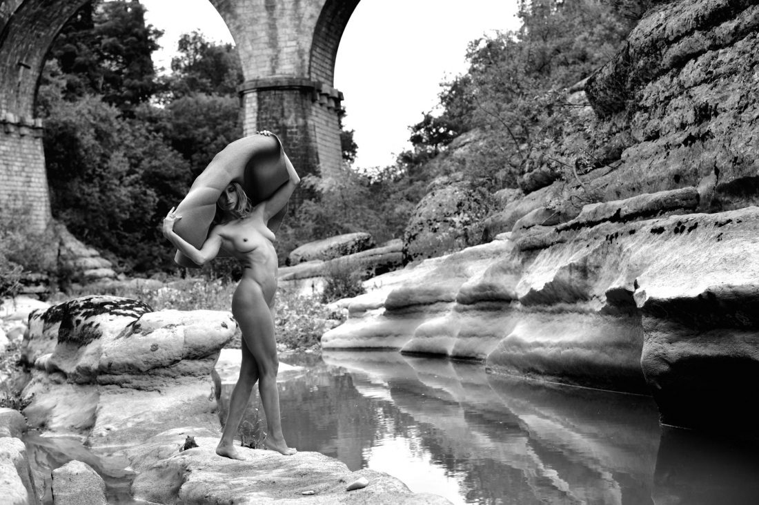 Nude at the ardèche river