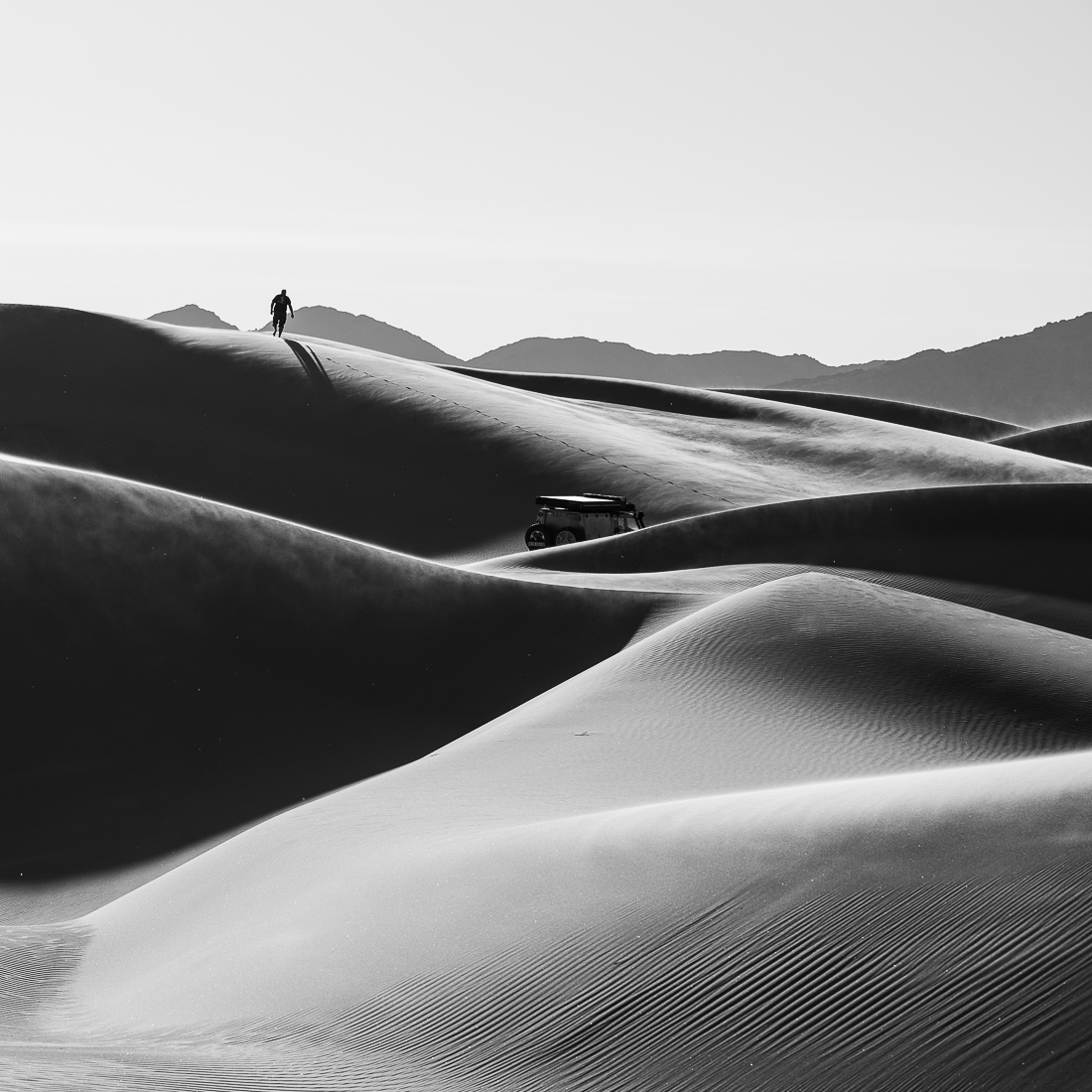 Crossing tne Namib desert