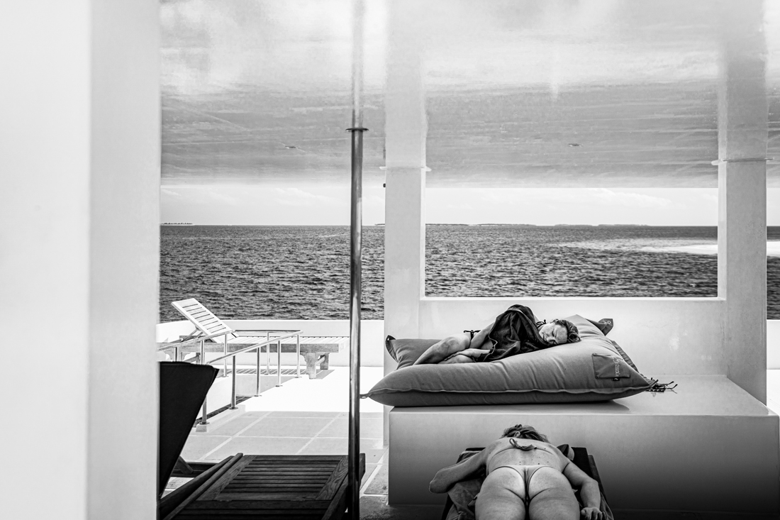 SUNDEK – the unbearable lightness of being