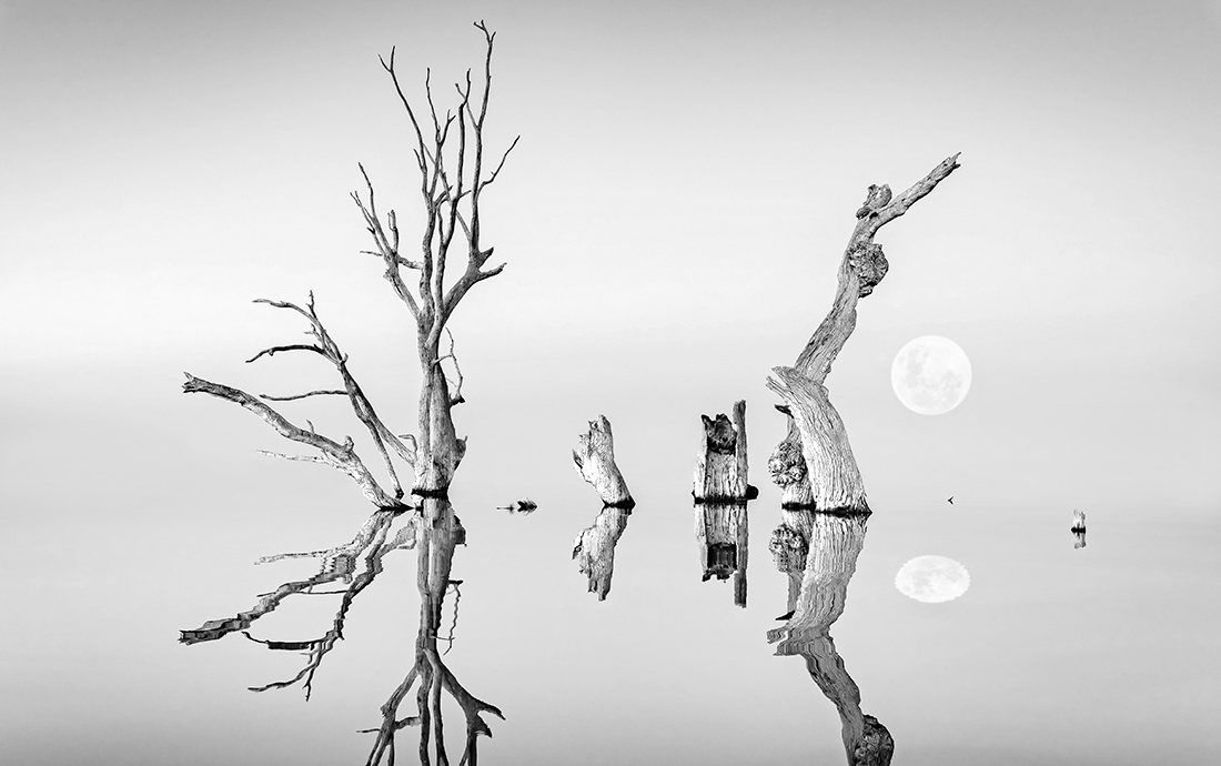 Lake Bonney at sunset