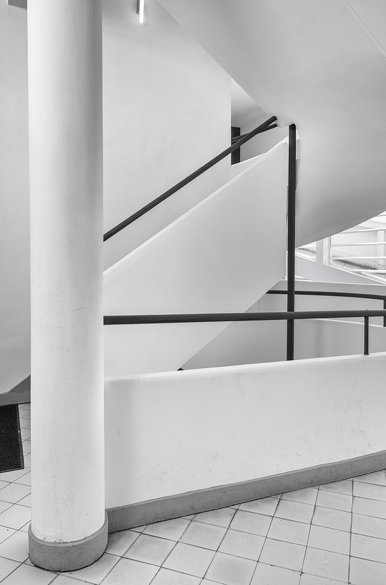 Villa Savoye: Changing Levels