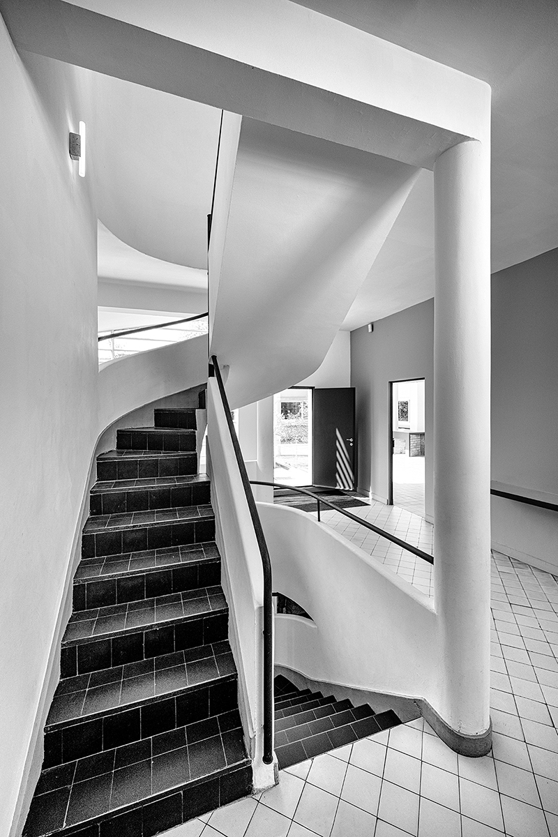 Villa Savoye: Changing Levels