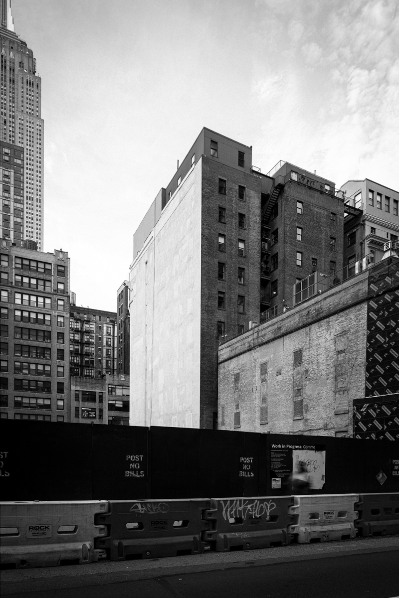 SCULPTING MANHATTAN