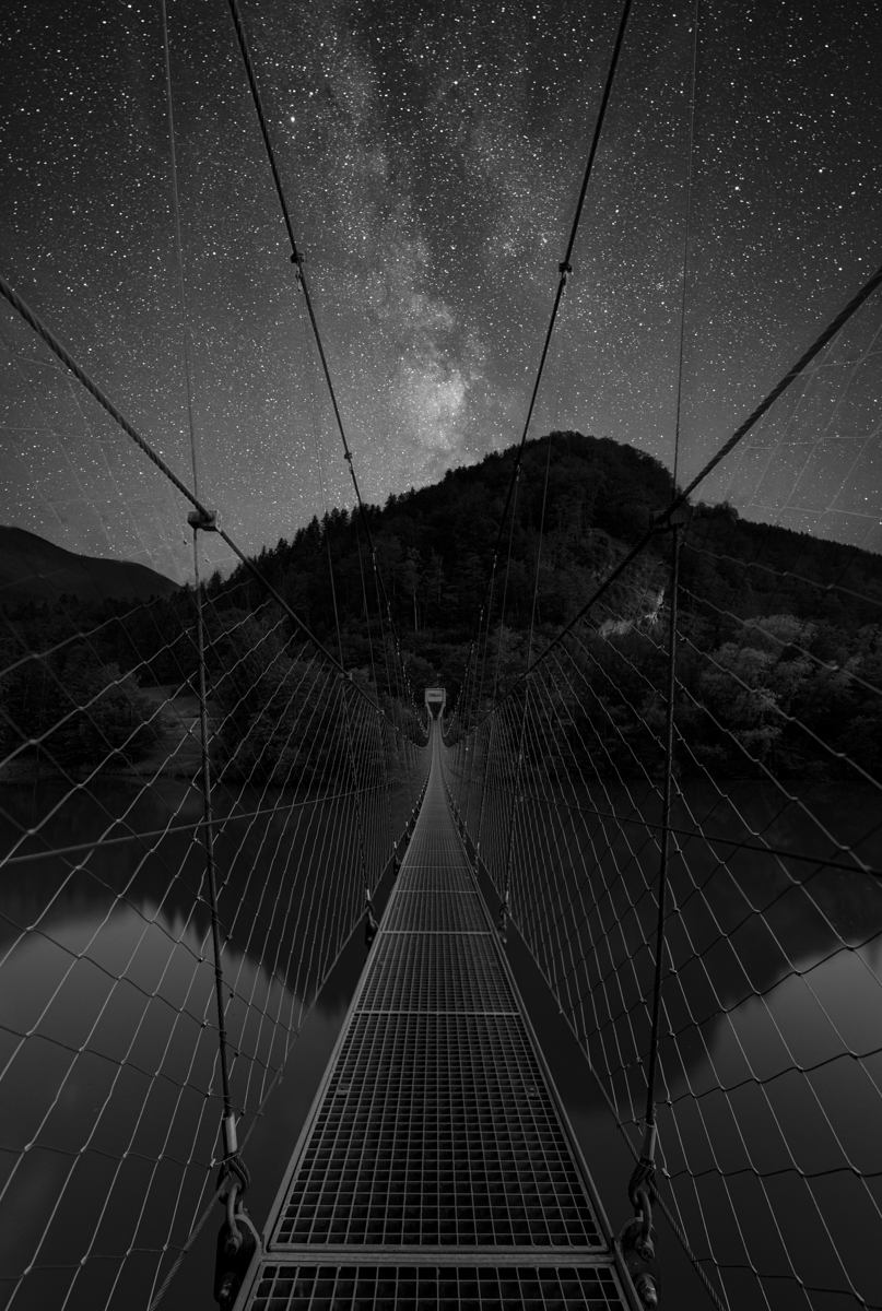 Infinity shades of Gray