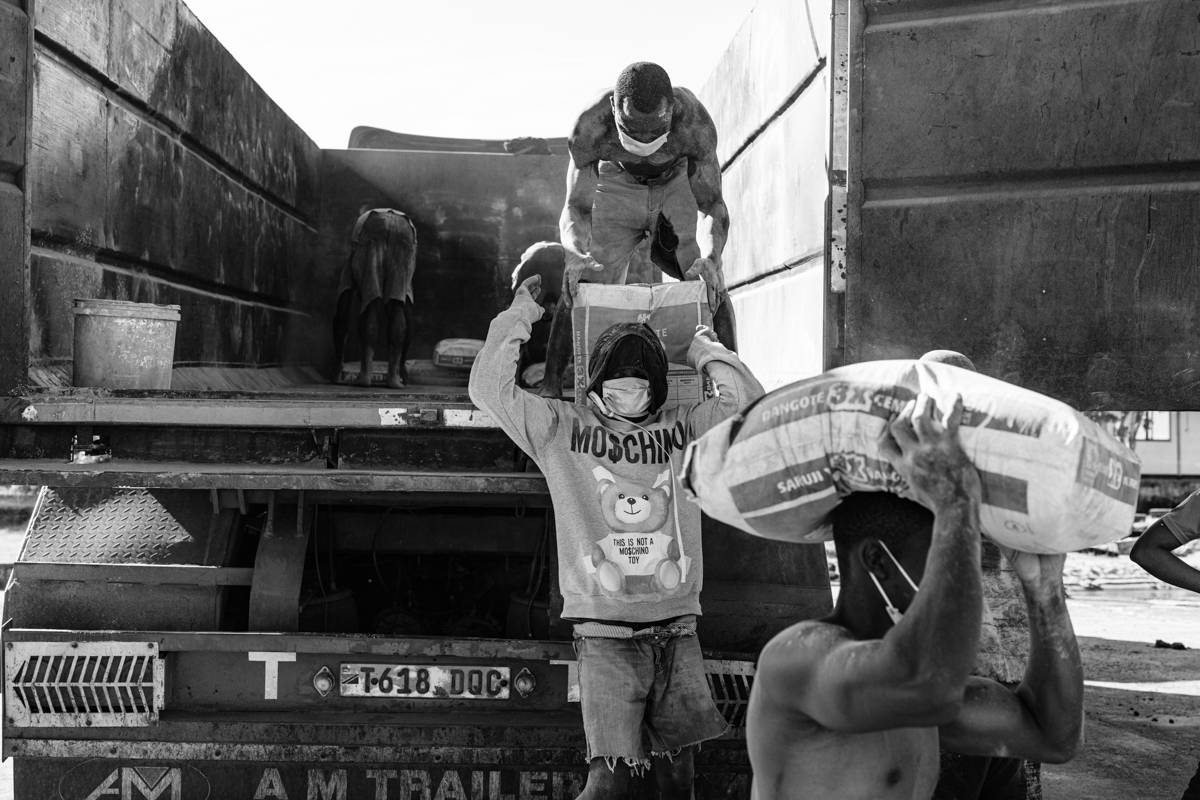 moving cement - lake malawi
