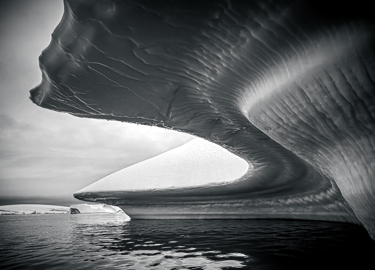 Black & White in Antarctica - Photographs From The Bottom Of The Earth