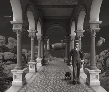 Marti(a)n Strange and his pet Doggle