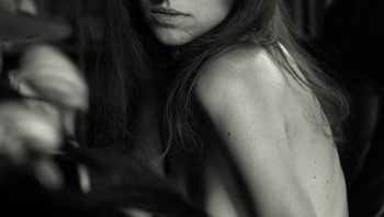 I can hear the breeze on your skin ! 